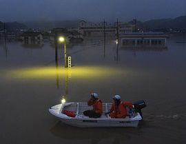 記録的な大雨　全国で５１人死亡、７６人不明