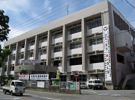 沖縄署の留置場で４０代女自殺図る