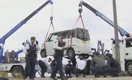 田ノ浦漁港で軽自動車が海に転落・男女２人死亡