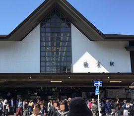 JR横須賀線鎌倉駅で人身事故　中２女子