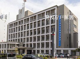 西武新宿線の踏切で人身事故　17歳女性